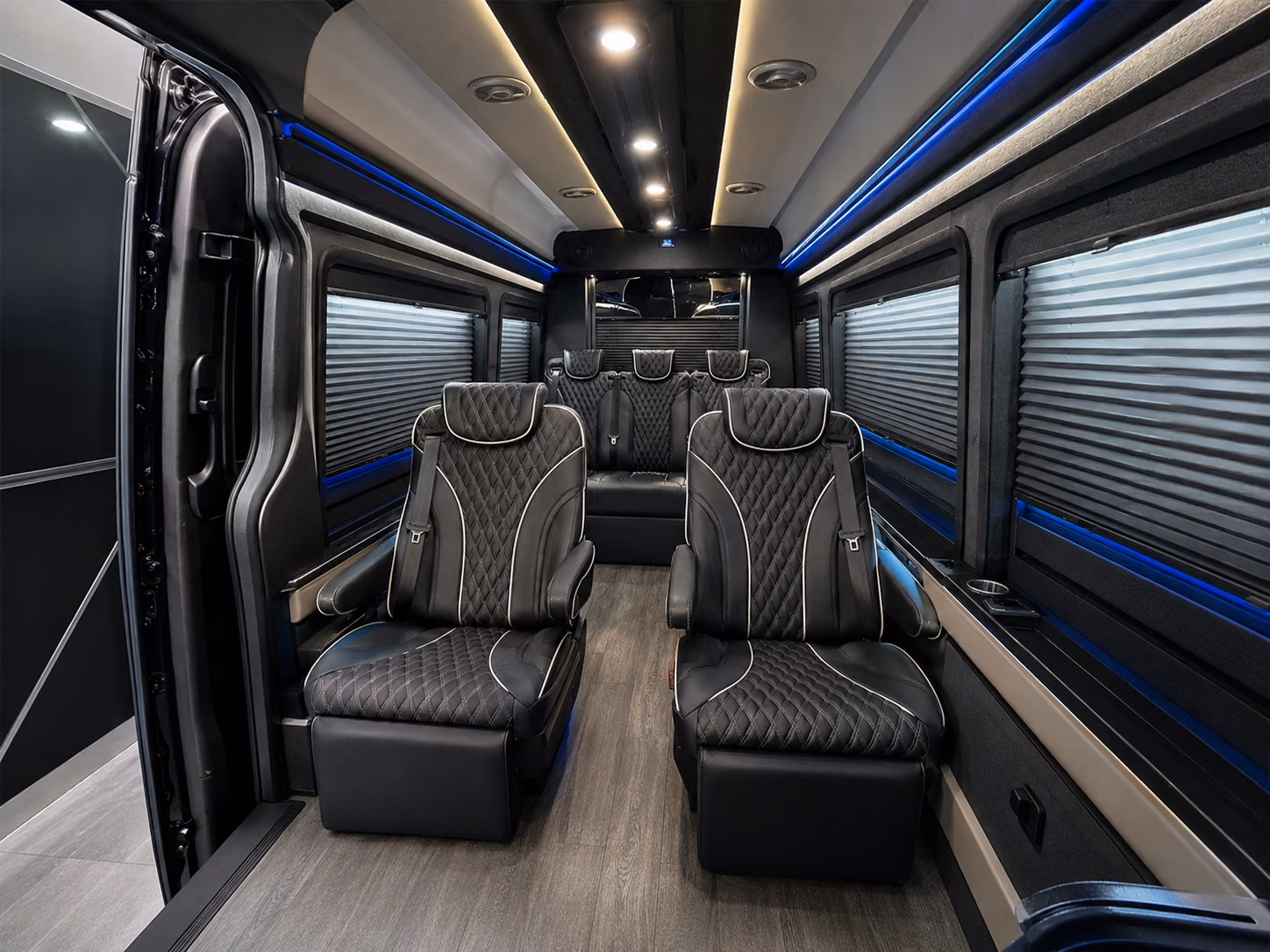 booking group airport transfers for providence s universities and colleges