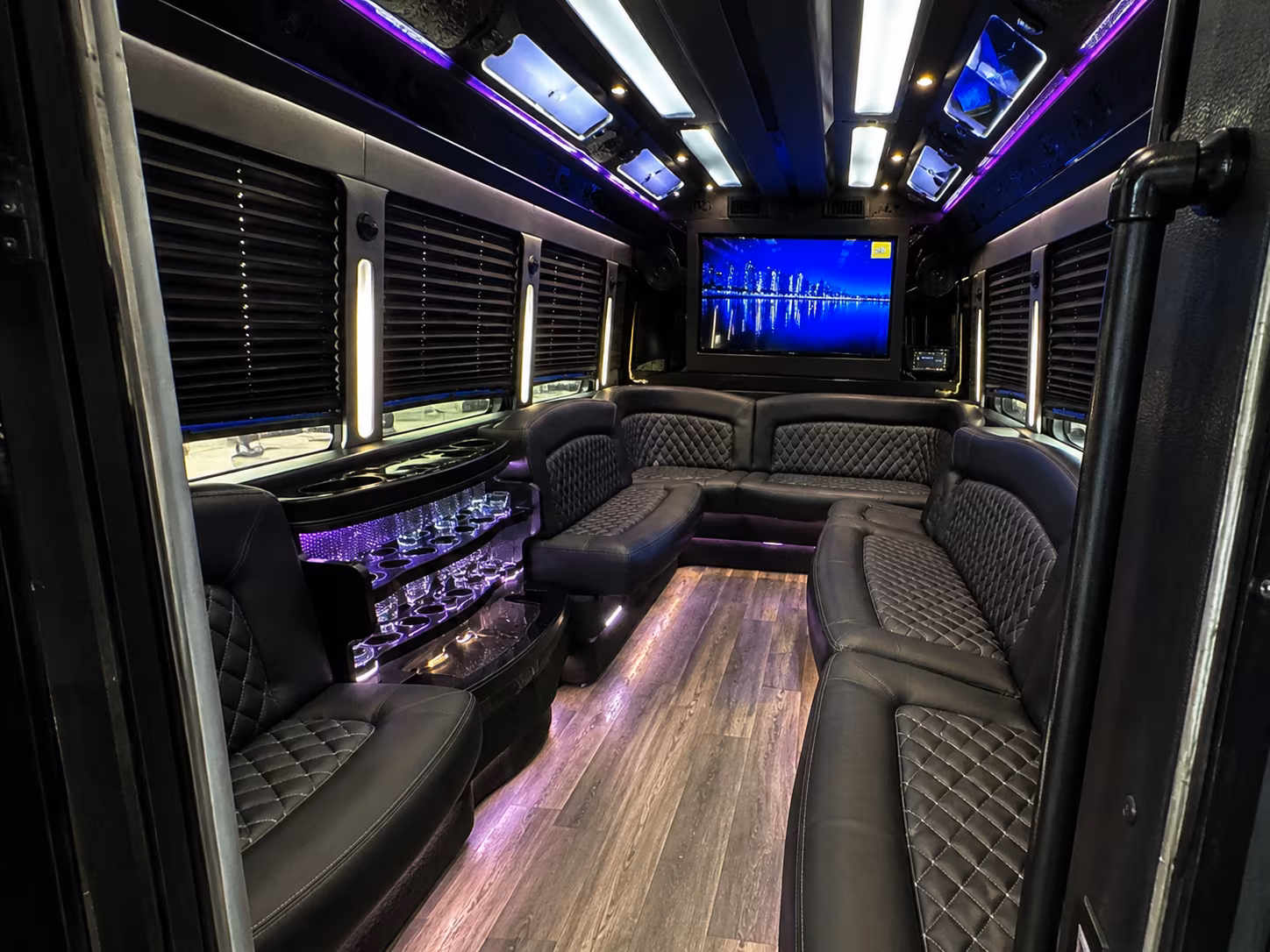 bridal party buses from providence to waterfront venues in warwick and bristol