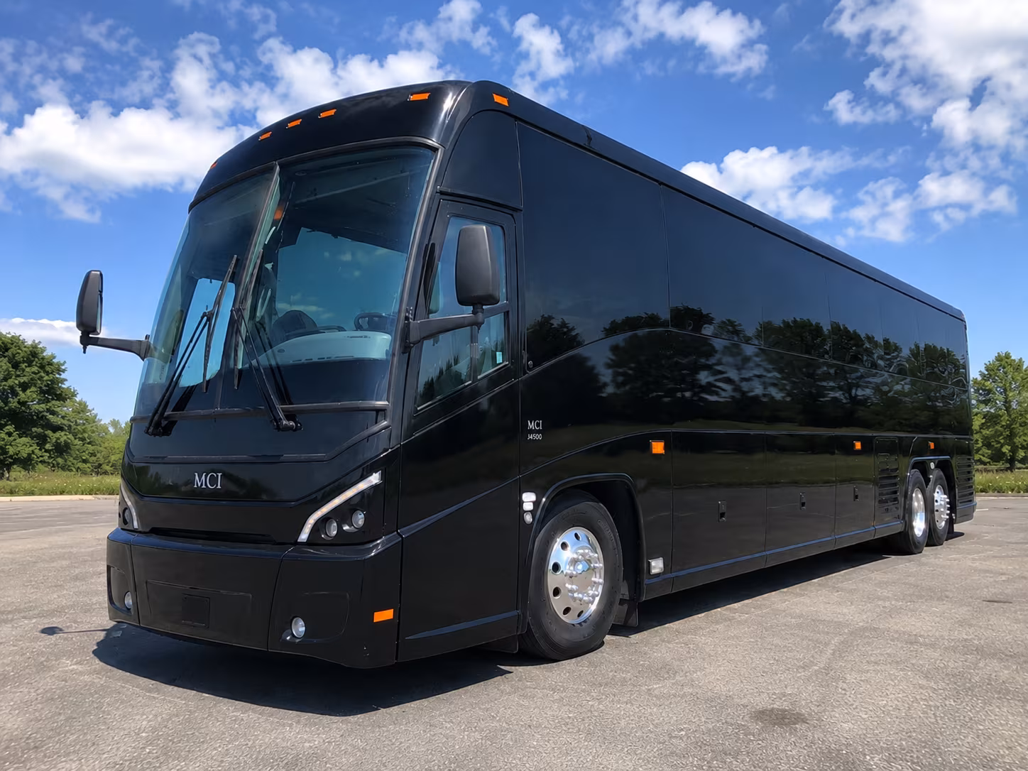 newport wedding bus rentals for the mansions inns and bellevue avenue venues