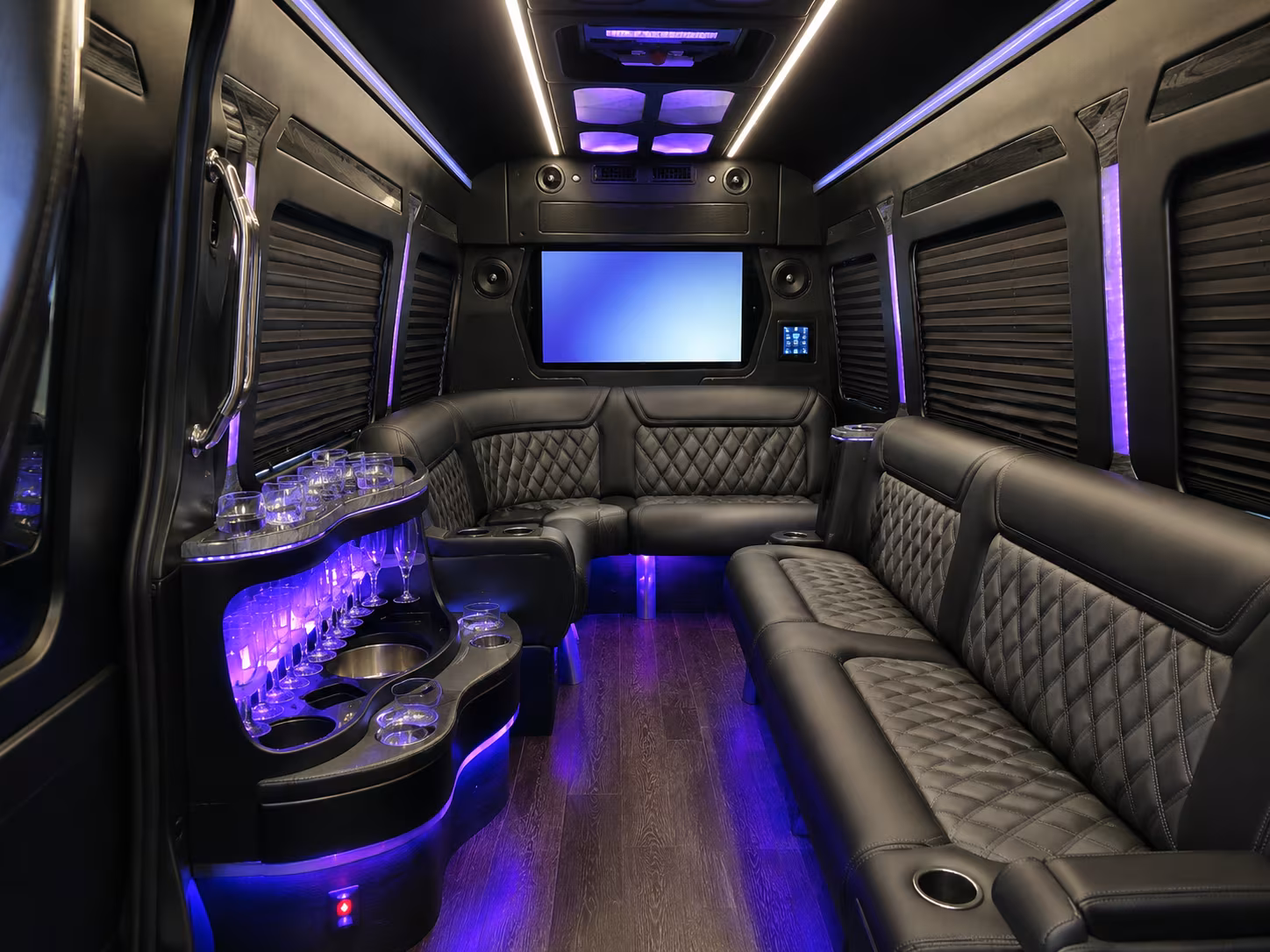 off site meeting and retreat transportation to newport and beyond