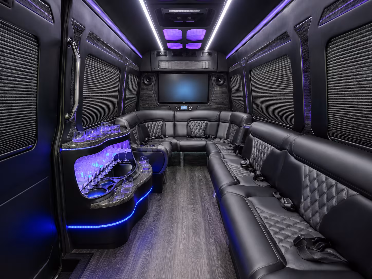 providence 30 passenger party bus